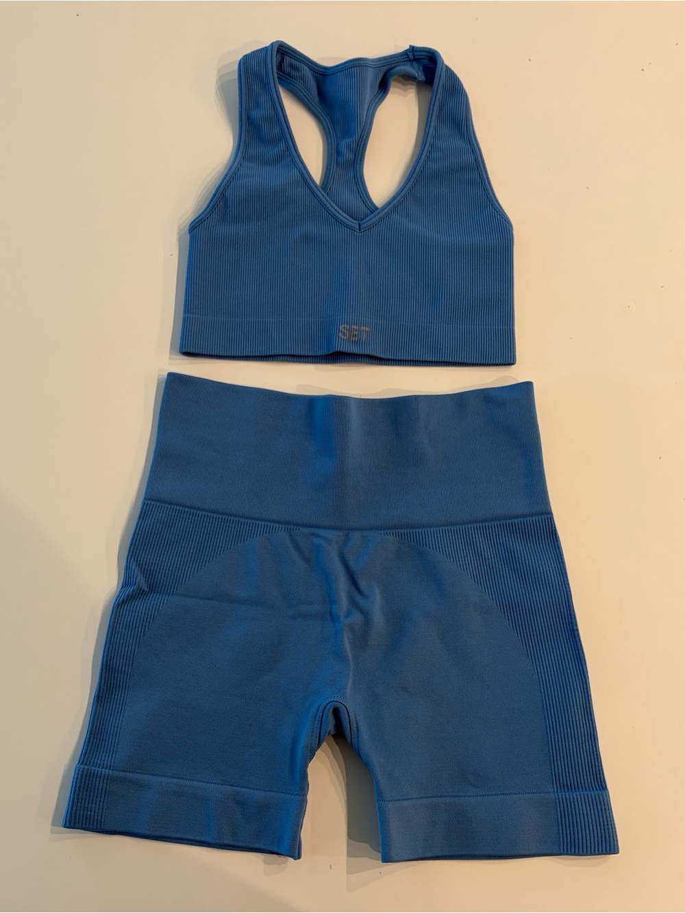 SET ACTIVE Biker Shorts + sporta bra set